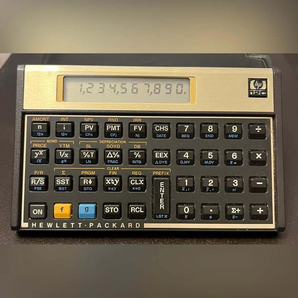 Hewlett Packard HP12C HP 12C Financial Banking Real Estate Calculator with case